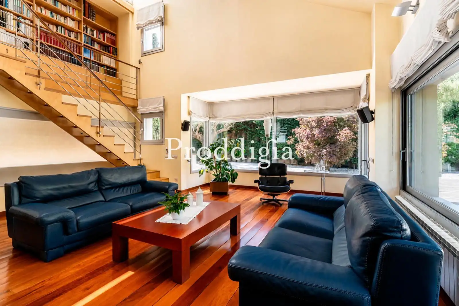 Living room of Houses for sale in Sant Cugat del Vallès  with Air Conditioner, Terrace and Storage room