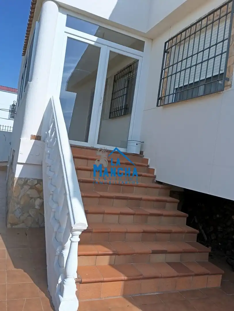 Houses for sale in Motilleja  with Heating and Storage room