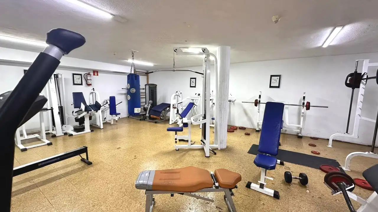 Piso en venta en Castro-Urdiales con Calefacción, Trastero y Amueblado