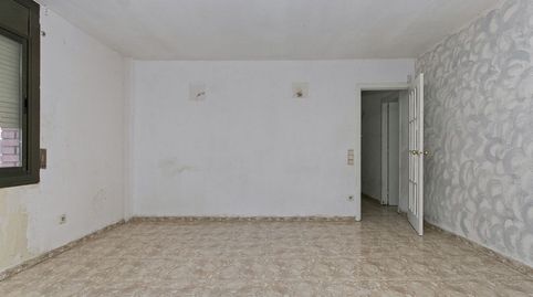 Foto 2 de Piso en venta en Estatut, Mercat, Rubí