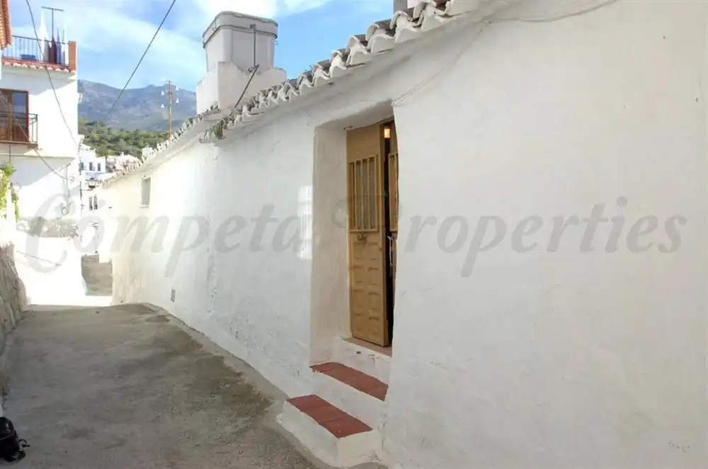 Casa en venda a Sedella