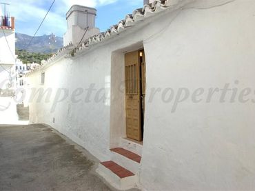 Casa en venta en Sedella