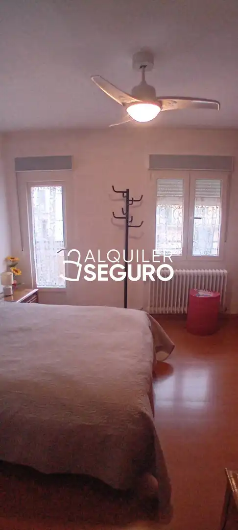 Habitación de Piso de alquiler en Canencia, Madrid