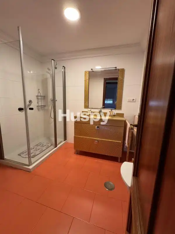 Bathroom of Flat for sale in Carretera de Cádiz