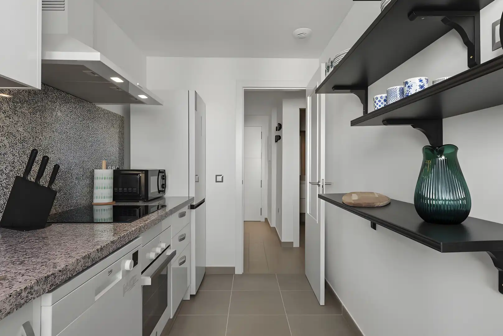Apartament amb piscina en venda a Estepona Pueblo, imagen 21