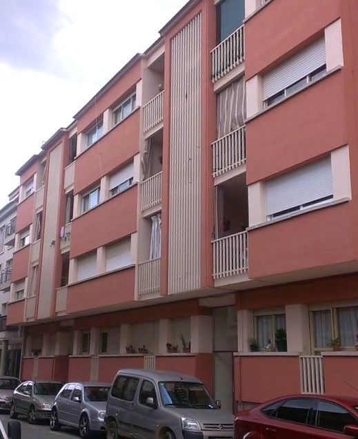 Vista exterior de Piso en venta en La Bisbal d'Empordà