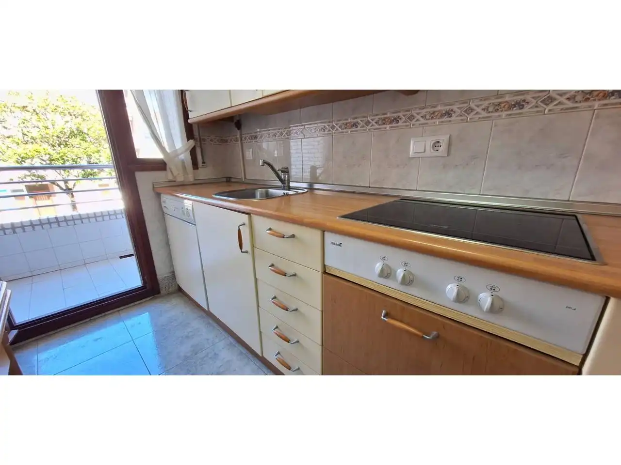 Appartement compact avec ascenseur à louer à Avenida SANTANDER 23, imagen 17