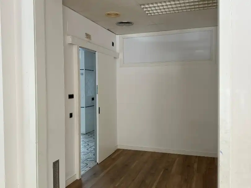Local comercial en venta en Passeig de la generalitat 19-21, imagen 12