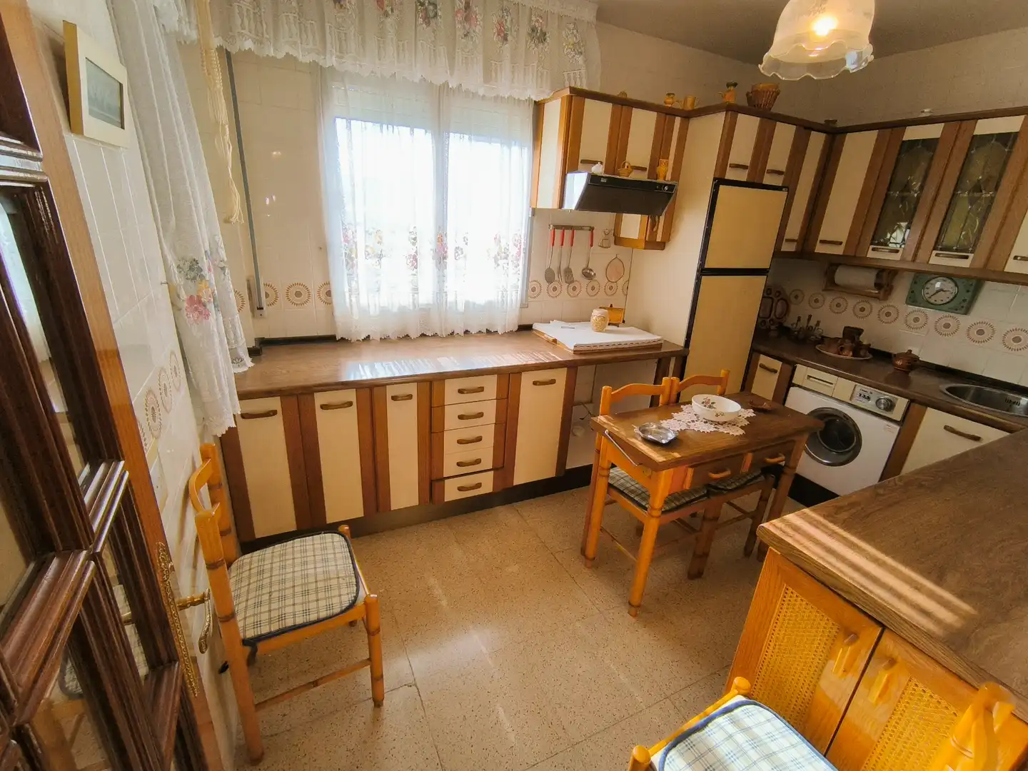 Cocina de Piso en venta en Baltanás con Calefacción, Trastero y Amueblado