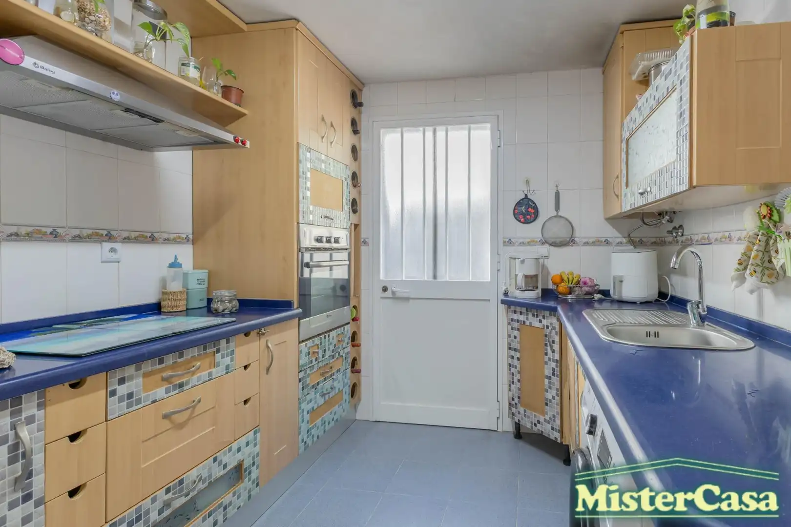Kitchen of Detached homes for sale in Jerez de la Frontera  with Air Conditioner, Private garden and Terrace