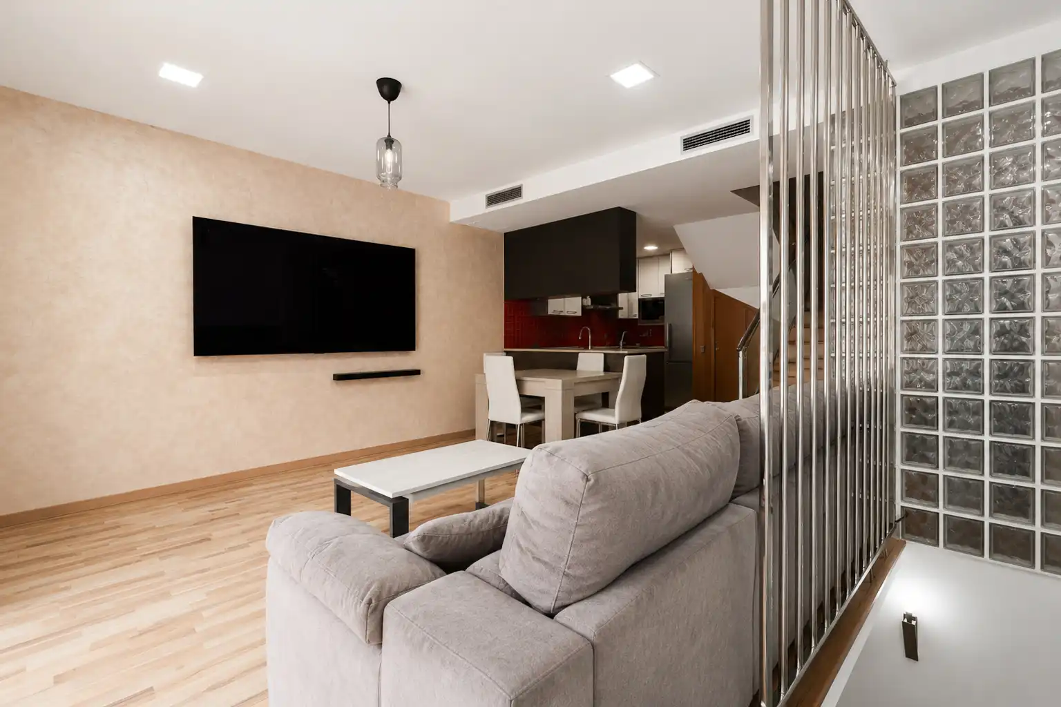 Adosado con terraza en venta en Carrer de Pau Claris, imagen 8