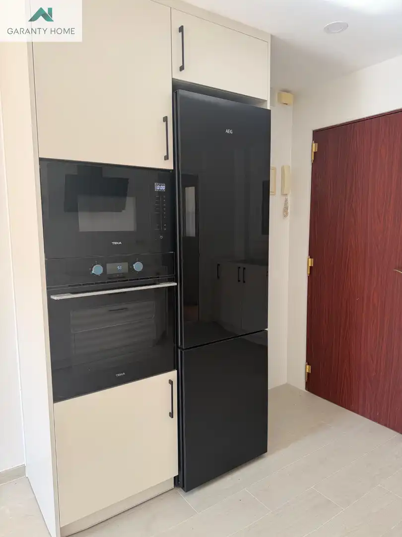 Cocina de Planta baja de alquiler en Málaga con Aire acondicionado, Jardín privado y Terraza