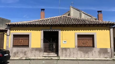 Foto 2 de Casa adosada en venda a Calle Santiago, 8, Becilla de Valderaduey, Valladolid