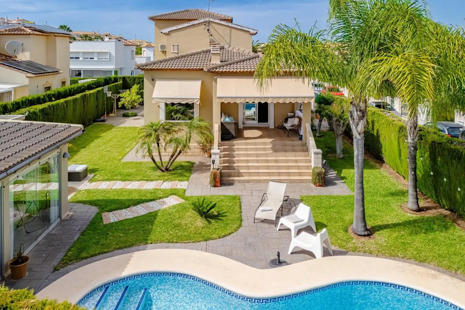 Casa o chalet de alquiler en Les Bovetes - La Felicidad