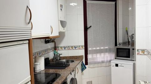 Foto 4 de Piso de alquiler en Santander - Reina Victoria, Puerto Chico, Santander