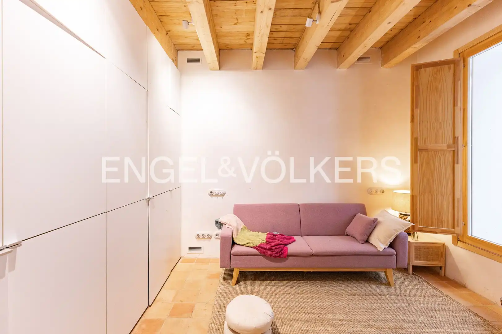 Living room of Houses for rent in Sant Pol de Mar  with Air Conditioner, Heating and Parquet flooring