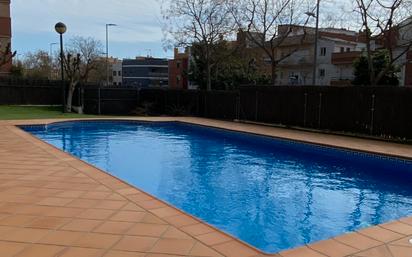 Piscina de Pis en venda en Viladecans amb Calefacció, Terrassa i Traster