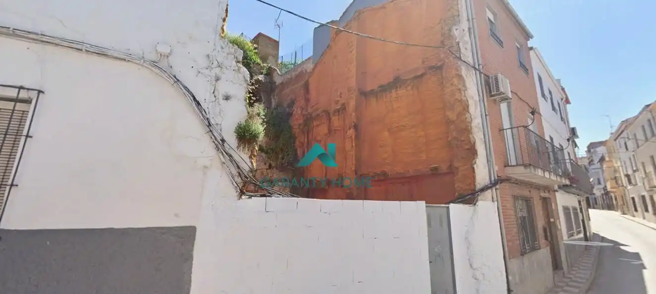 Terreni e lotti in vendita a Martos