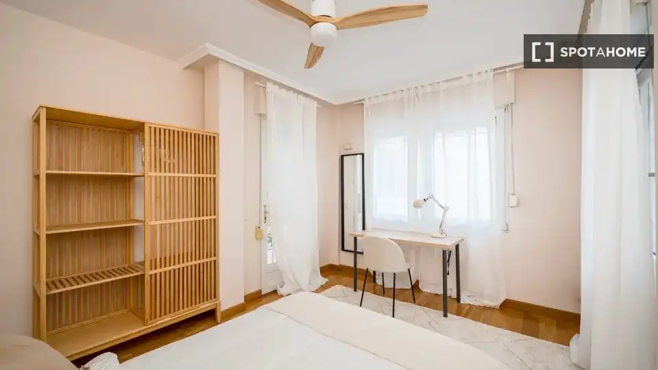 Habitación en Conde Orgaz - Piovera