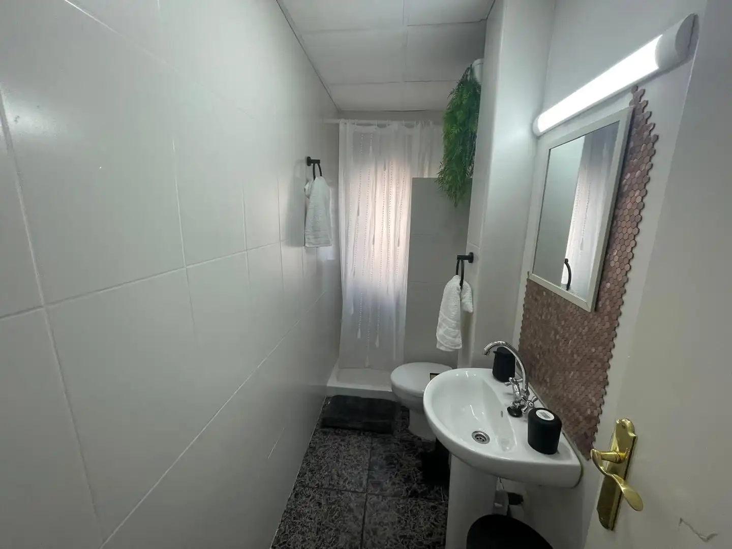 Bathroom of Apartments for sale in Águilas  with Air Conditioner, Heating and Furnished