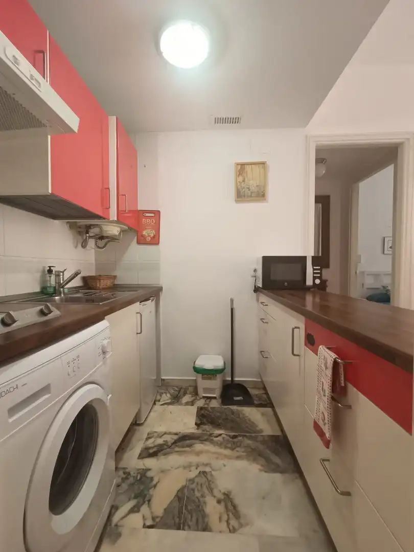 Apartamento de alquiler en Avenida Alcalde Luis Uruñuela, Urbadiez - Entrepuentes