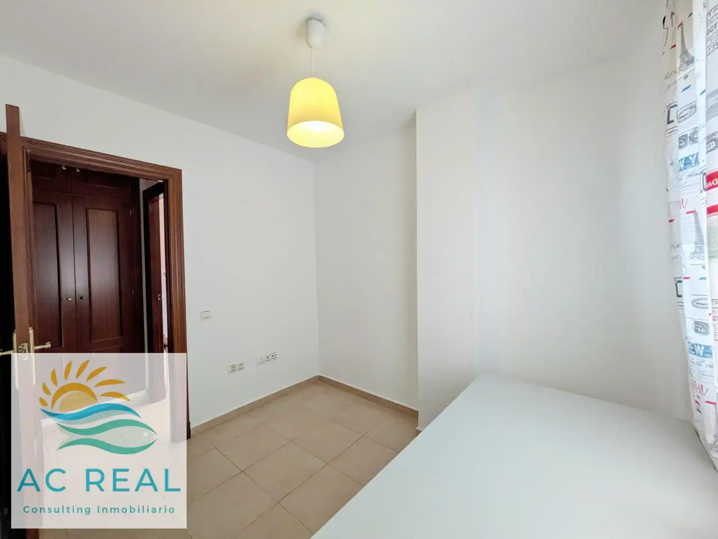 Habitación de Casa adosada en venta en Ayamonte con Aire acondicionado, Jardín privado y Terraza
