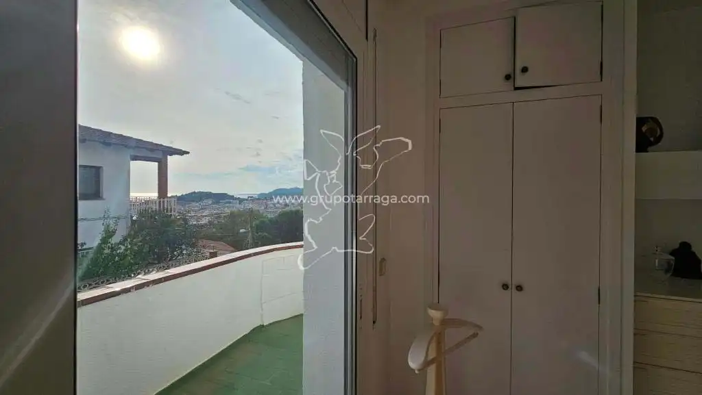 Habitación de Casa o chalet en venta en Lloret de Mar con Calefacción, Jardín privado y Terraza
