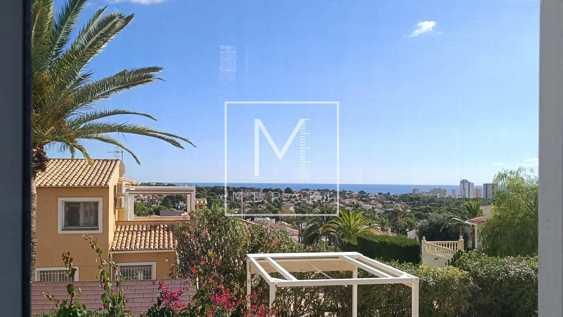 Vista exterior de Casa o chalet en venta en Calpe / Calp con Aire acondicionado, Calefacción y Jardín privado