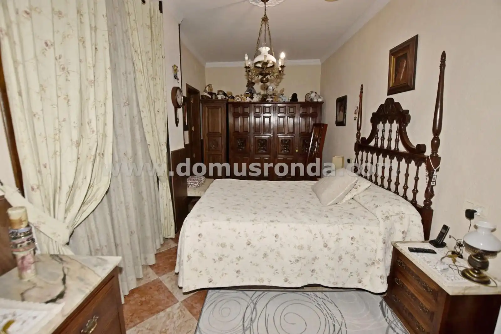 Schlafzimmer von Wohnung zum Verkauf in Ronda mit Heizung, Terrasse und Möbliert