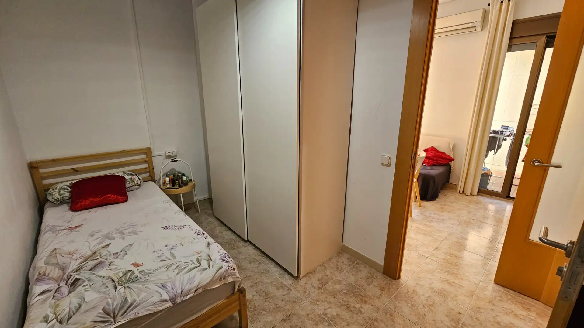 Schlafzimmer von Wohnung zum Verkauf in Tarragona mit Klimaanlage, Heizung und Möbliert