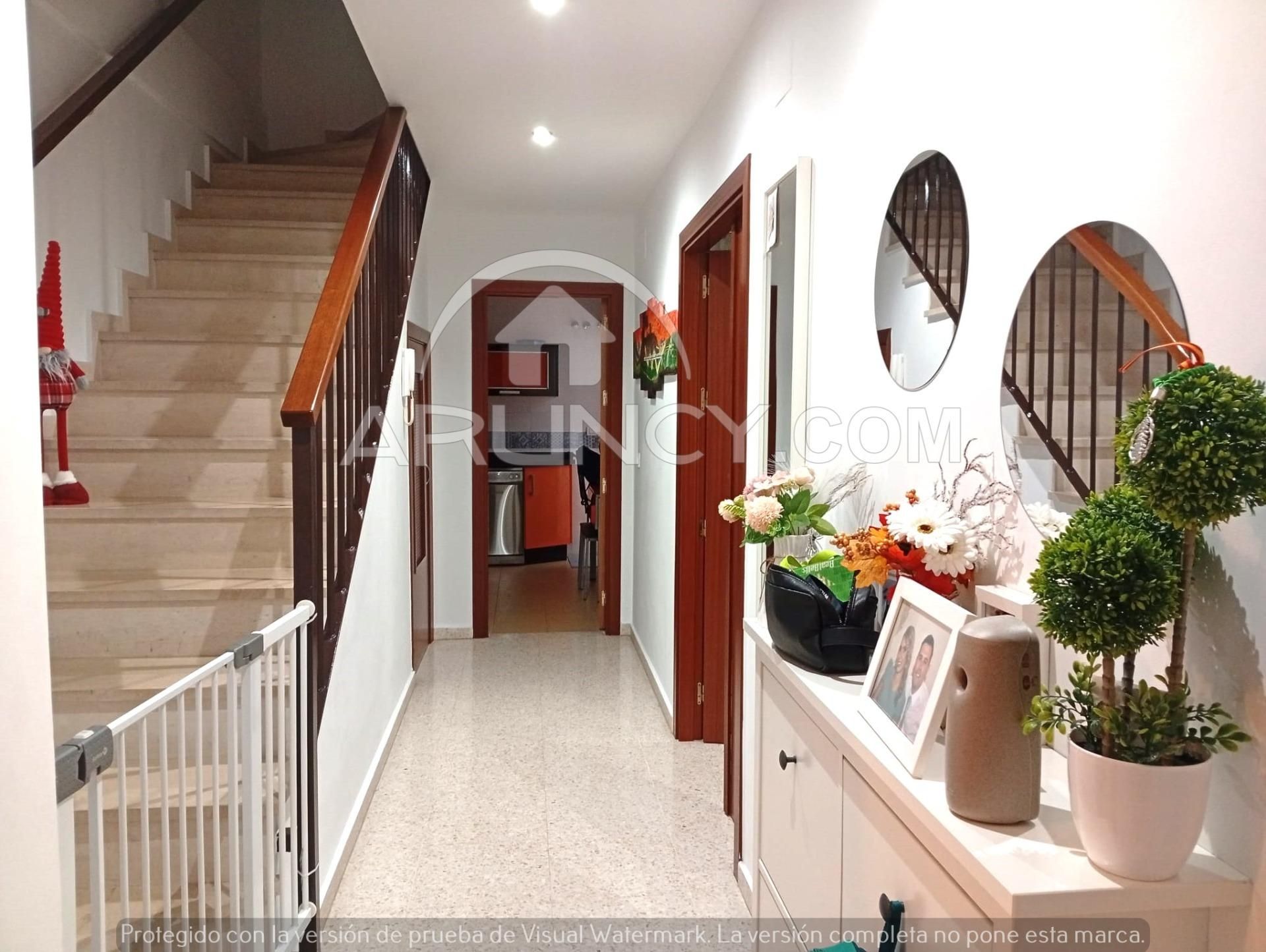 Casa o xalet en venda en Alcalá de Guadaira amb Aire condicionat, Terrassa i Traster