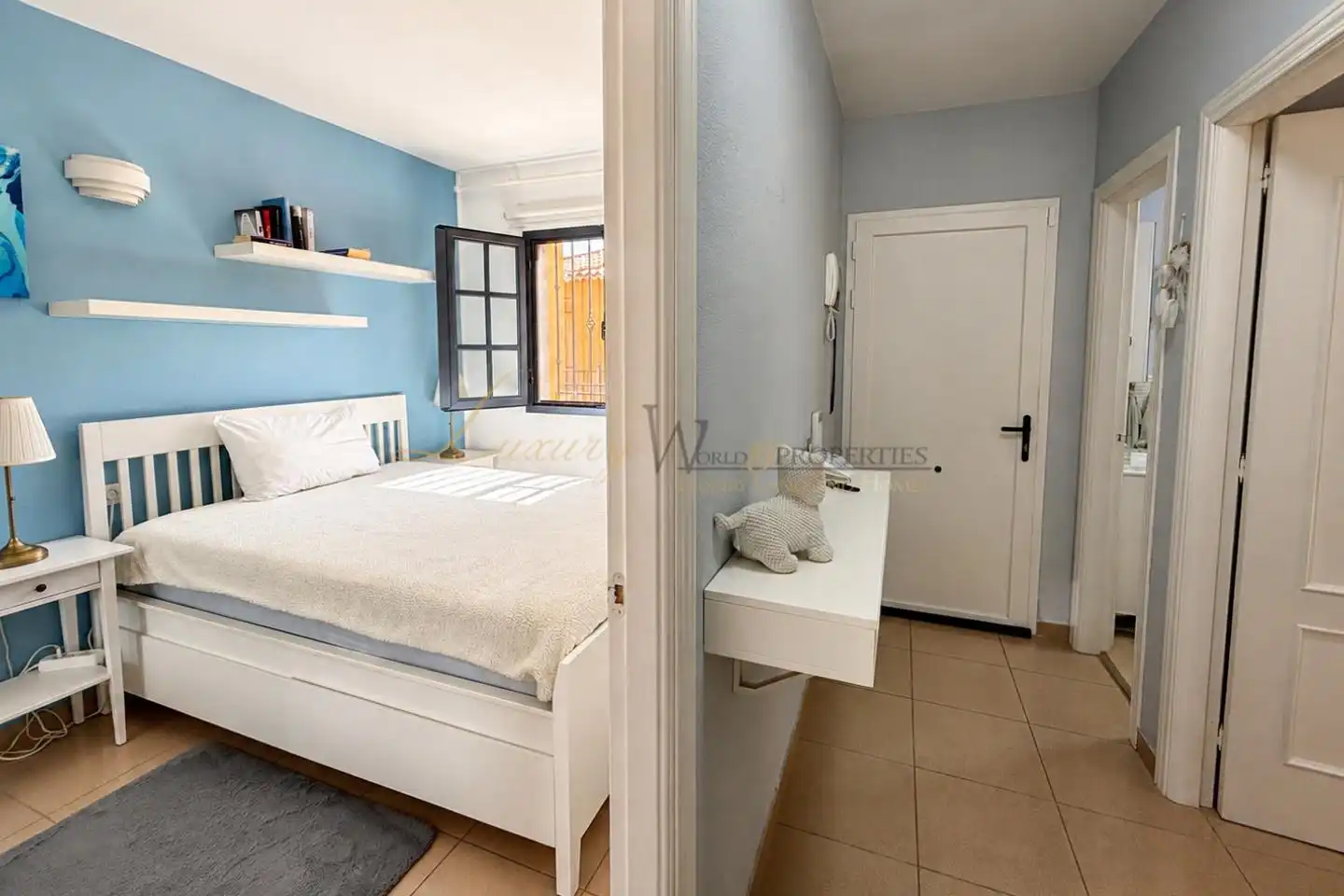 Bedroom of Flat for sale in Arona  with Terrace, Furnished and Community pool