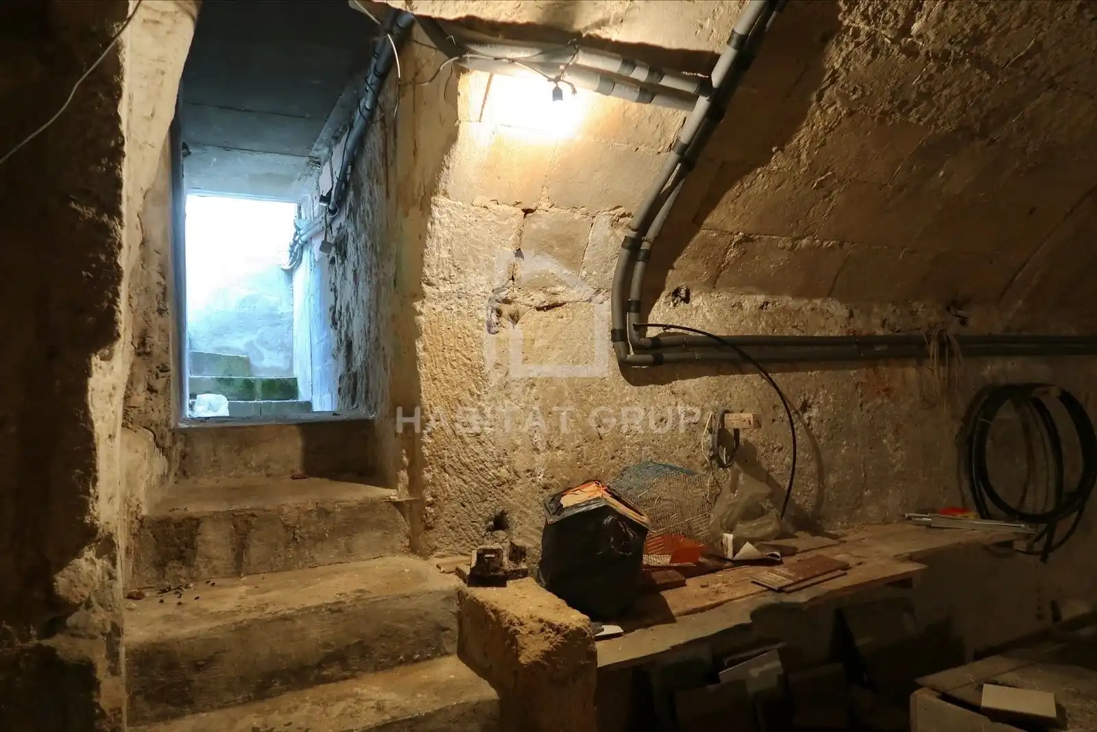 Wohnung zum Verkauf in Es Castell mit Heizung und Privatgarten