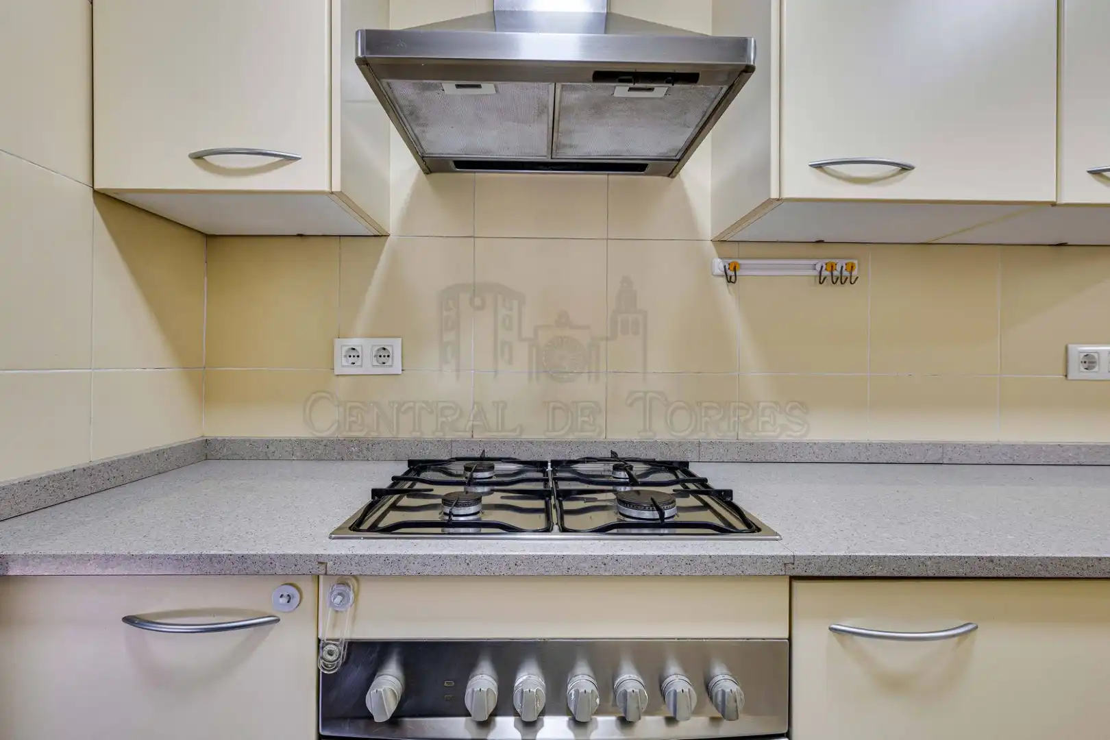Kitchen of Flat for sale in Sant Cugat del Vallès  with Air Conditioner, Heating and Parquet flooring