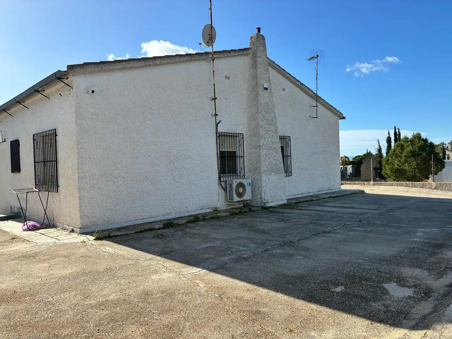 Vista exterior de Casa o xalet en venda en Molina de Segura amb Piscina i Piscina comunitària