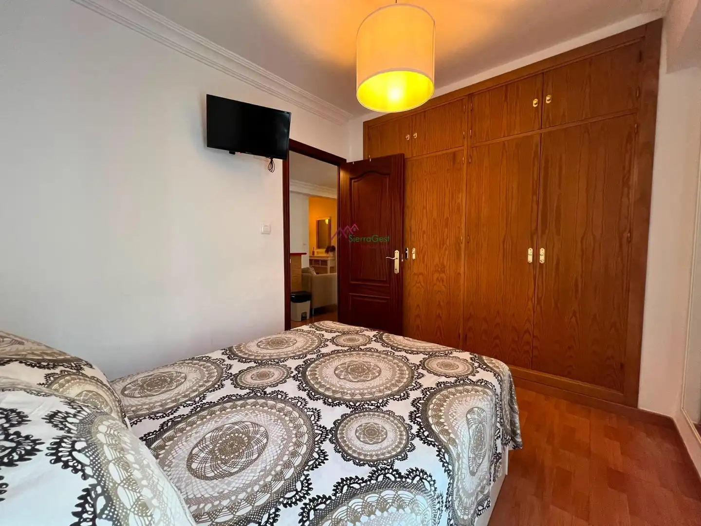 Habitación de Piso en venta en Ubrique con Aire acondicionado