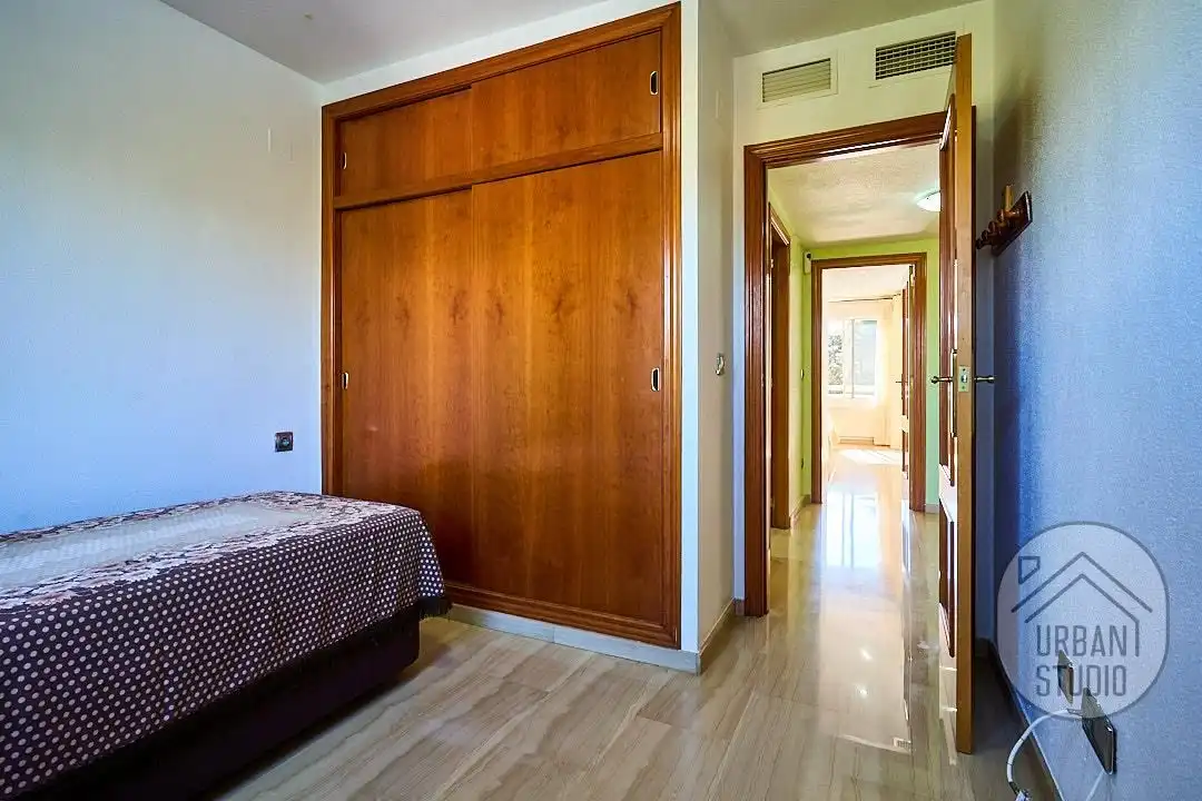 Dormitori de Casa o xalet en venda en Alicante / Alacant amb Aire condicionat, Calefacció i Terrassa