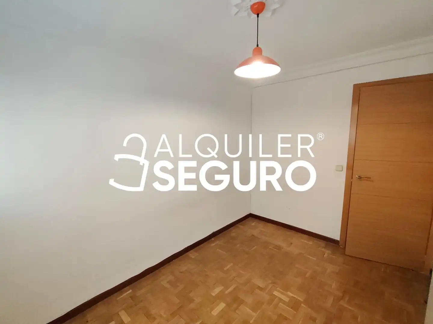 Habitación de Piso de alquiler en Fuencarral - El Pardo