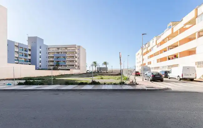 Außenansicht von Residential zum Verkauf in Roquetas de Mar