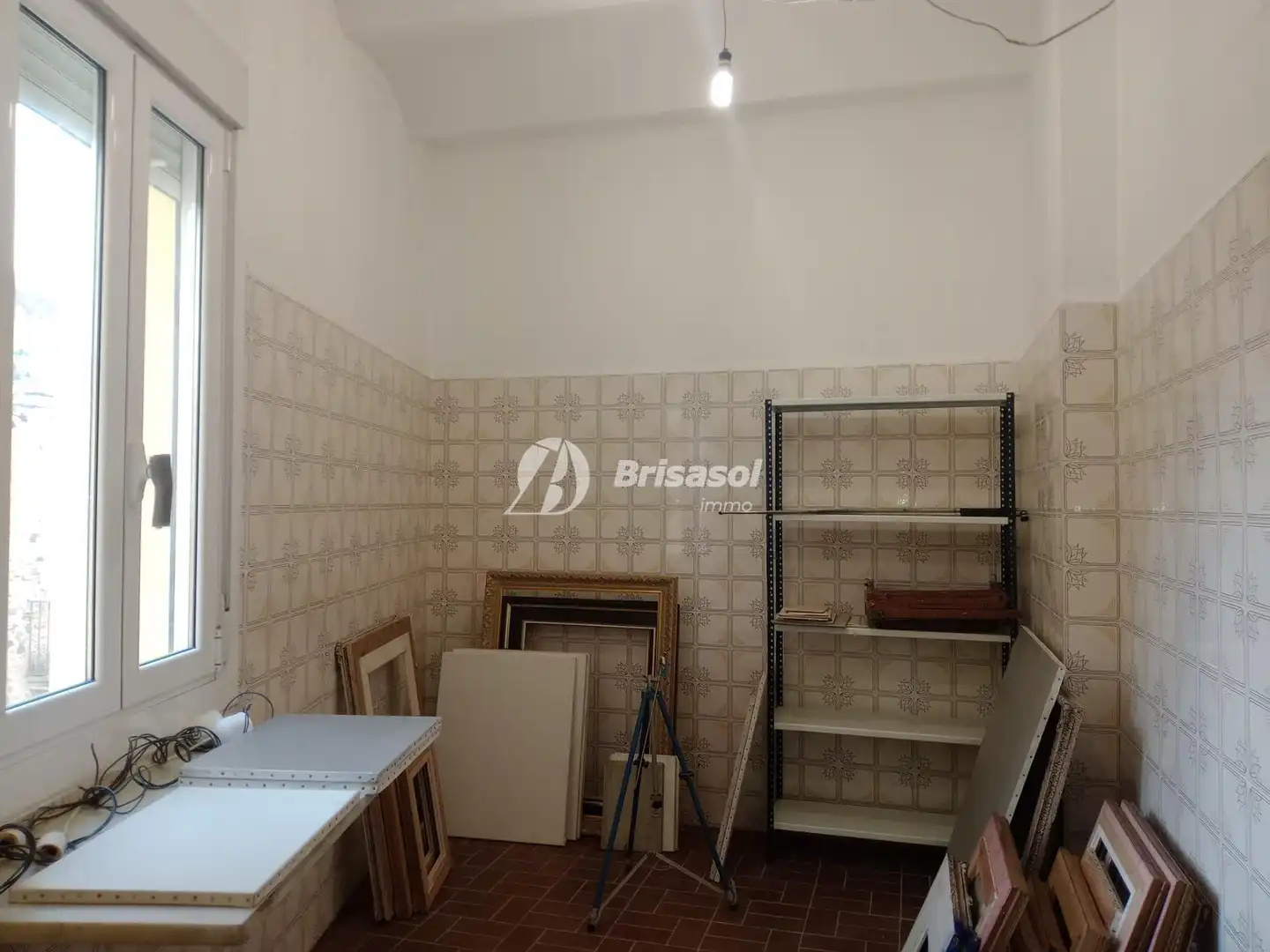 Cuina de Casa o xalet en venda en Montbrió del Camp amb Jardí privat, Traster i Balcó