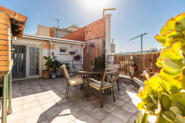 Casa adosada en Venta en Poble Nou
