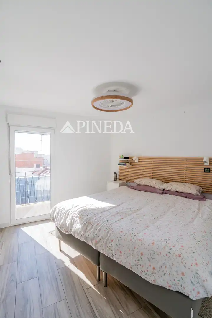 Schlafzimmer von Wohnung zum Verkauf in Puçol mit Klimaanlage und Balkon