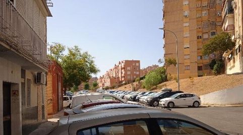 Foto 3 de Piso en venta en Calle Pompeyo, Balcón de Sevilla - Atalaya - La Uva - La Extremeña, Camas