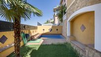 Swimming pool of House or chalet for sale in  Granada Capital  with Air Conditioner, Heating and Private garden