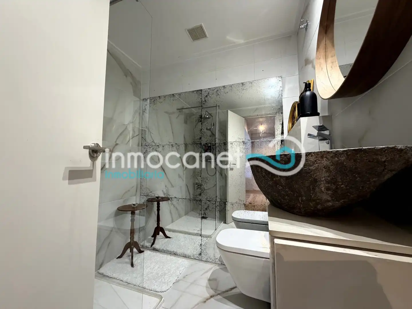 Bathroom of Apartments for sale in Oliva  with Air Conditioner and Balcony