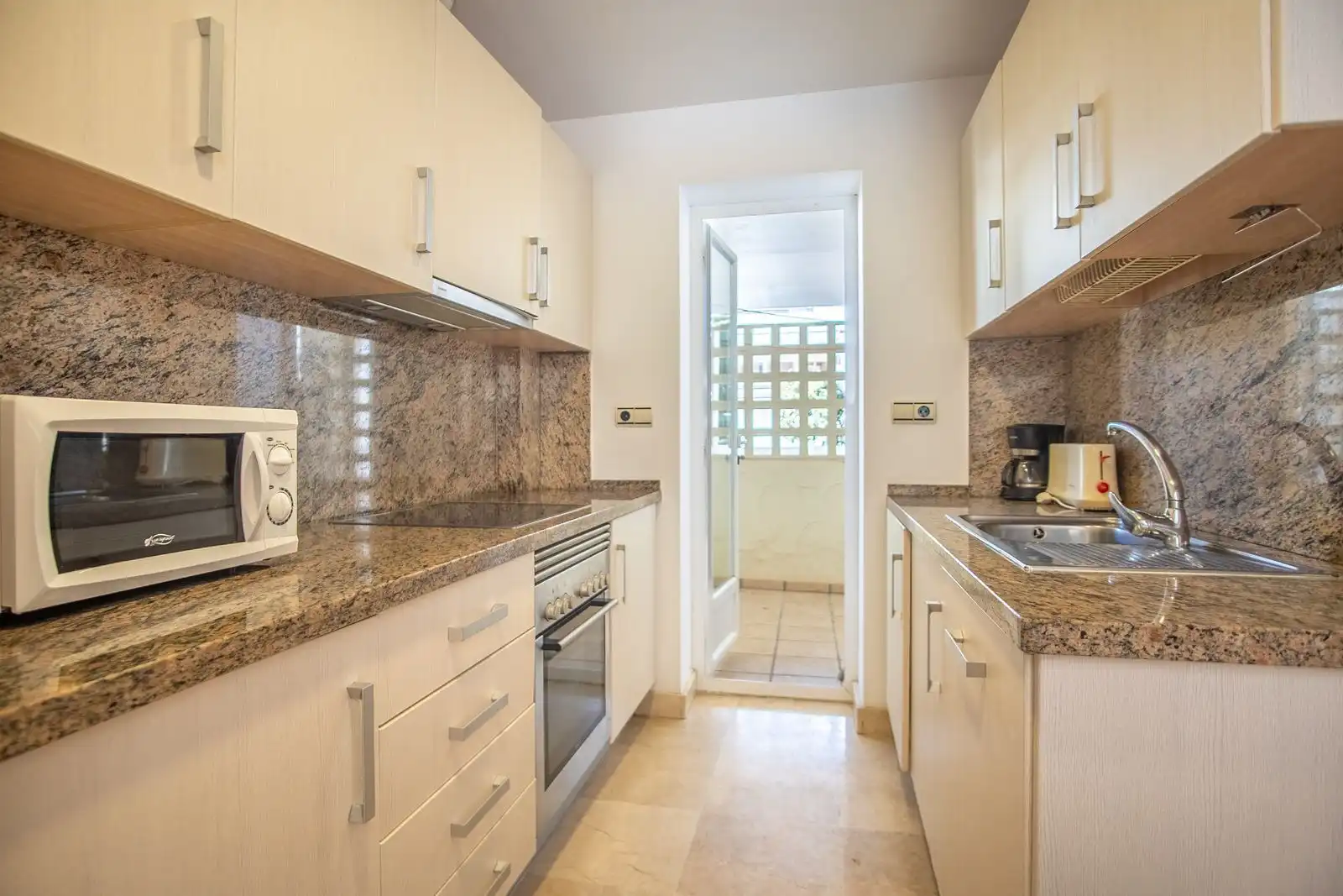 Wohnung mit Pool zum Verkauf in Calle Condado de Huelva 12, imagen 9