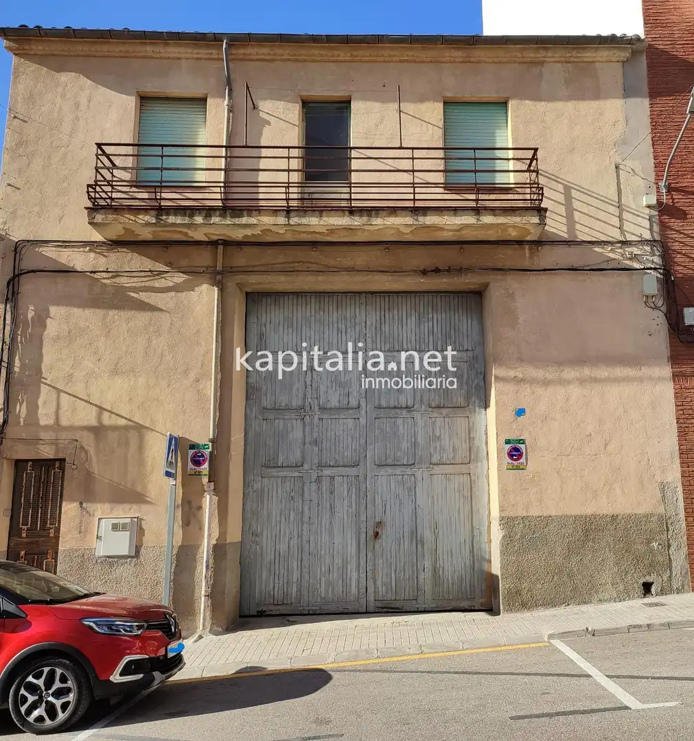 Casa amb terrassa en venda a Banyeres de Mariola, imagen 2