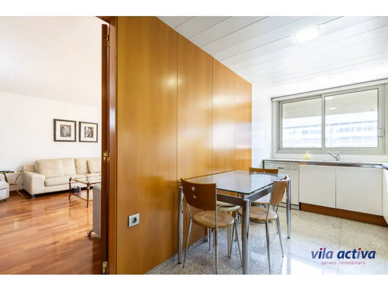 Comedor de Piso en venta en Terrassa con Aire acondicionado, Parquet y Balcón