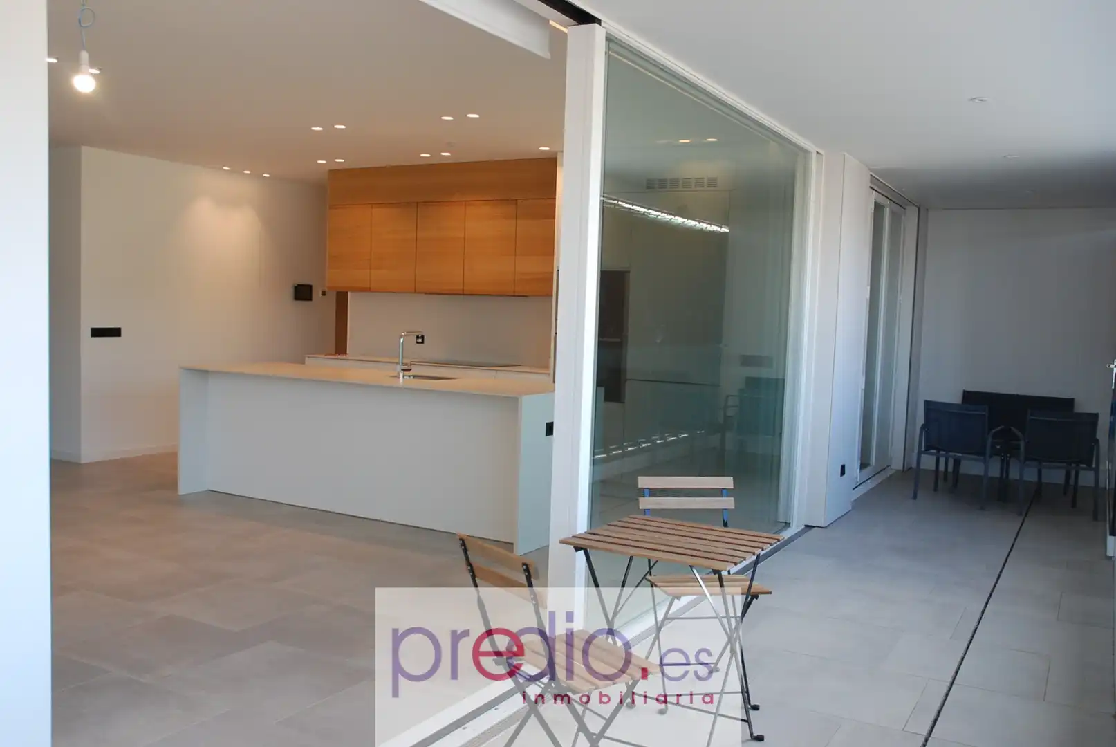Piso en venta en Lugo con Calefacción, Parquet y Terraza
