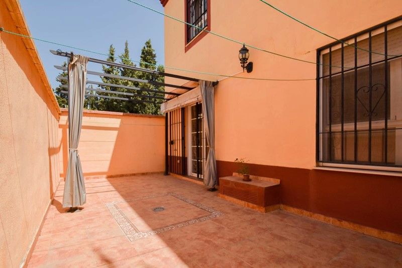 Casa adosada en venda a Avenida Pablo Picasso, 2, Polideportivo